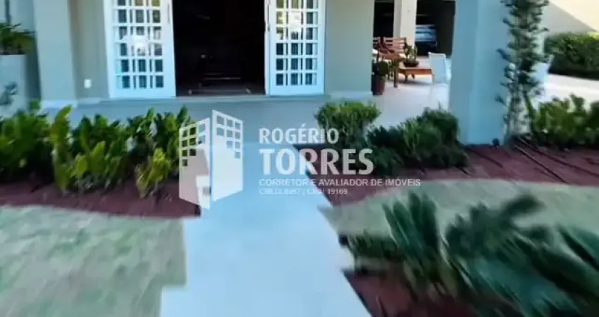 Casa duplex a venda com 4 suítes, nascente, área gourmet e 8 garagens em busca vida