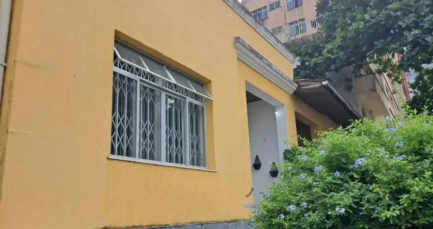Casa térrea tres quartos 140 m2 - rua recife - barra - salvador