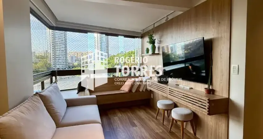 Apartamento a venda de 2/4, 1 suíte e 2 garagens no horto florestal