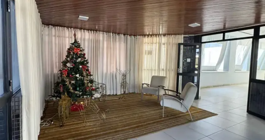 Cód. 573 caminho das árvores 3/4 com suíte e dependência completa