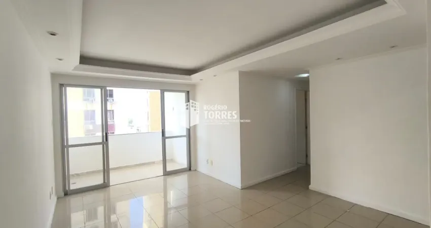 Apartamento locação de 3/4, 1 suíte + dependência e garagem no imbui