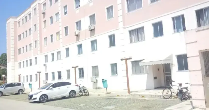 Cód. 233 Lauro 2/4 com suíte e Armários Nascente no Centro de Lauro