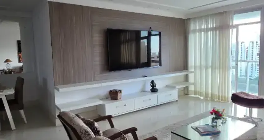 Porteira fechada : 3 quartos com 1 suíte e 2 vagas de garagem na Graça