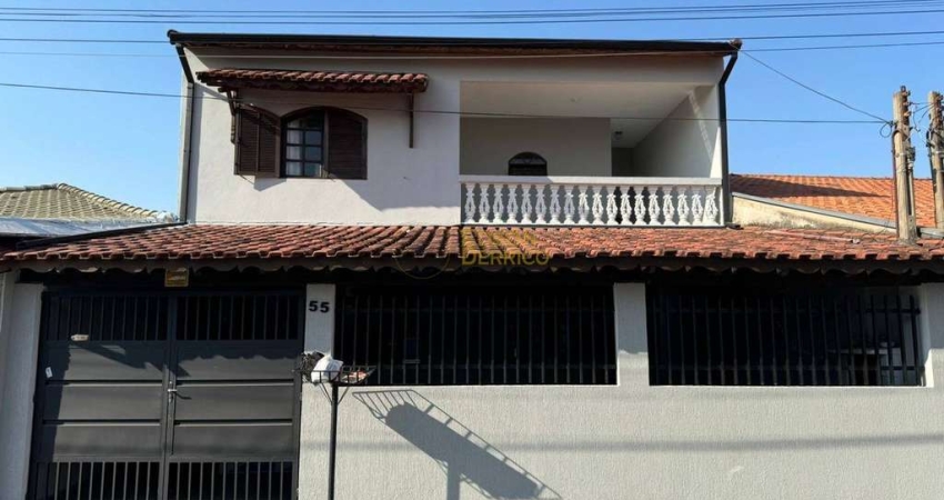 Sobrado com 3 quartos à Venda, Conjunto Habitacional Terra dos Ipês I (Sul) - Pindamonhangaba