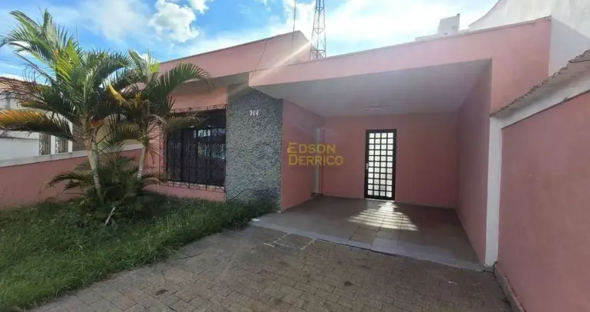Casa com 3 quartos, Centro - Pindamonhangaba