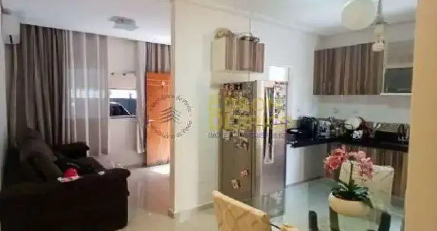Casa com 2 quartos à Venda, Mantiqueira - Pindamonhangaba