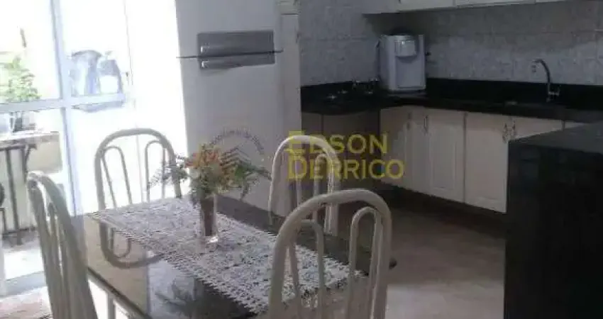 Sobrado com 4 dormitórios à venda, 138 m² por R$ 277.000,00 - Vila Rica - Pindamonhangaba/SP