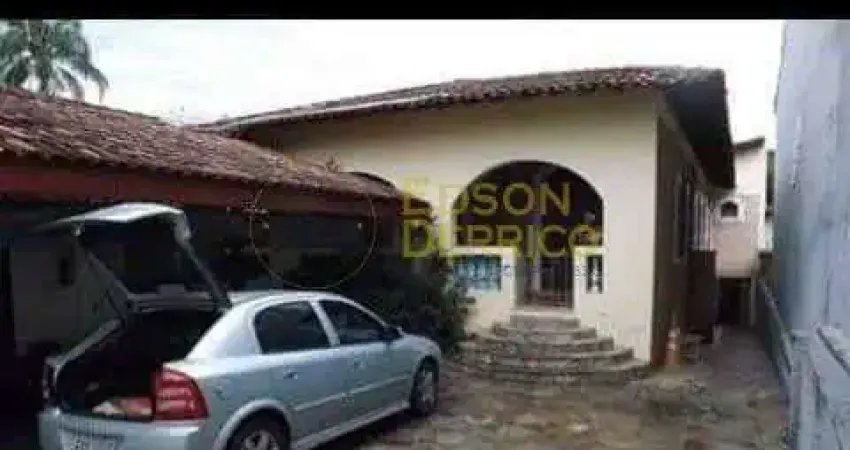 Casa com 5 dormitórios à venda, 600 m² por R$ 1.500.000 - Bosque da Princesa - Pindamonhangaba/SP