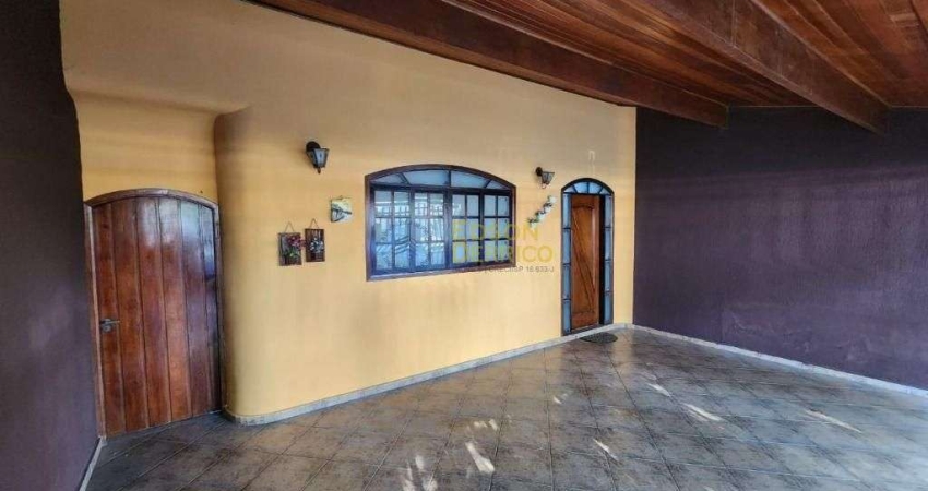 Sobrado com 4 dormitórios à venda, 249 m² por R$ 585.000,00 - Jardim Santa Luzia - Pindamonhangaba/SP