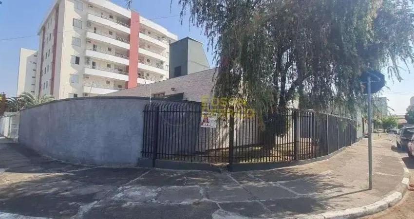 Casa com 4 quartos à venda no São Benedito, Pindamonhangaba 