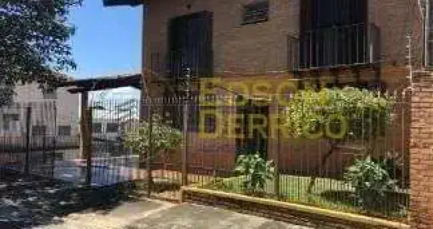 Sobrado com 3 dormitórios à venda, 159 m² por R$ 620.000,00 - Chácara Galega - Pindamonhangaba/SP