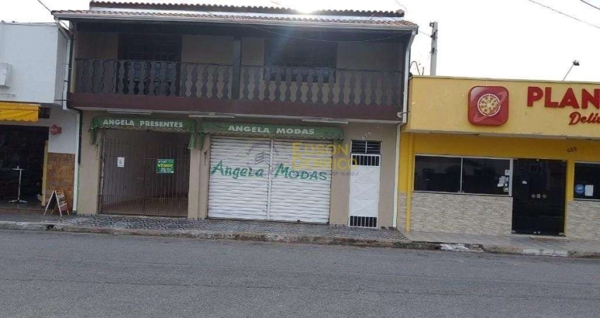 Sobrado com 4 dormitórios à venda, 192 m² por R$ 750.000,00 - Conjunto Habitacional Terra dos Ipês I (Norte) - Pindamonhangaba/SP