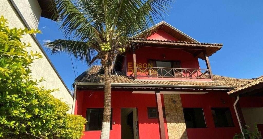 Sobrado com 3 quartos, Residencial Campo Belo - Pindamonhangaba