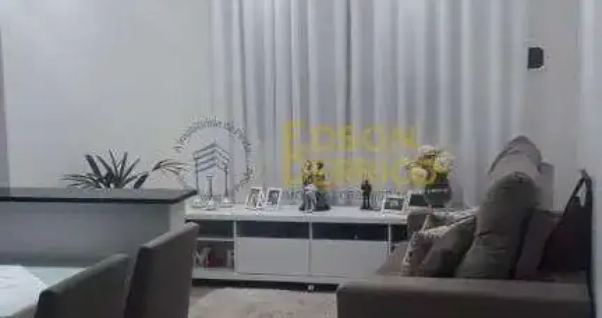 Casa com 3 quartos à Venda, Mombaça - Pindamonhangaba