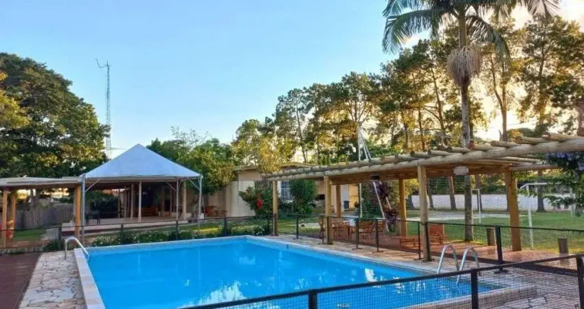 Chácara com 4 quartos, Loteamento Residencial Andrade - Pindamonhangaba