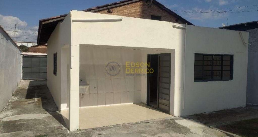 Casa com 2 dormitórios à venda, 68 m² por R$ 230.000,00 - Jardim Eloyna - Pindamonhangaba/SP