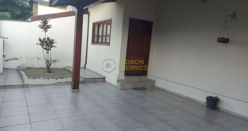 Casa com 3 dormitórios à venda, 160 m² por R$ 420.000,00 - Jardim Yassuda - Pindamonhangaba/SP
