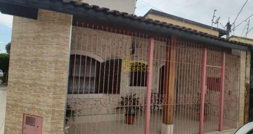 Sobrado com 3 dormitórios à venda, 125 m² por R$ 700.000 - Chácara Galega - Pindamonhangaba/SP