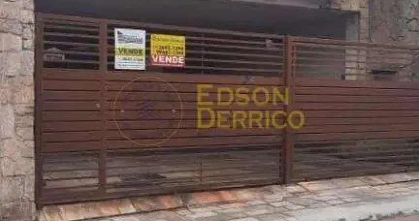 Sobrado com 4 dormitórios para alugar, 379 m² por R$ 3.060,82/mês - Centro - Pindamonhangaba/SP