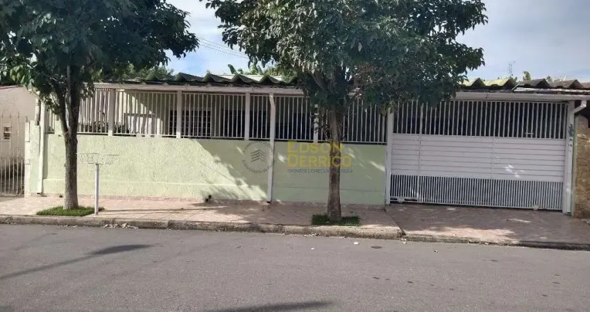 Casa com 3 dormitórios à venda, 212 m² por R$ 550.000,00 - Crispim - Pindamonhangaba/SP