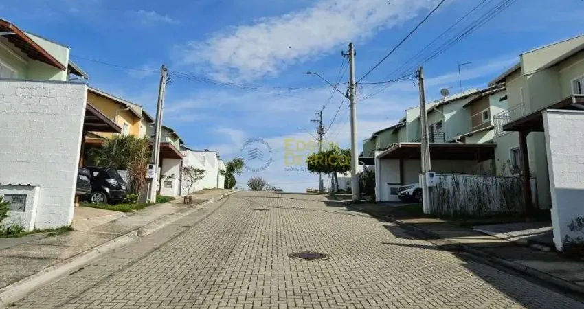 Sobrado em Condomínio com 2 quartos para Locação, Jardim Cristina - Pindamonhangaba