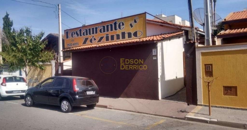 Casa com 3 dormitórios à venda, 210 m² por R$ 600.000,00 - Vila Bourghese - Pindamonhangaba/SP