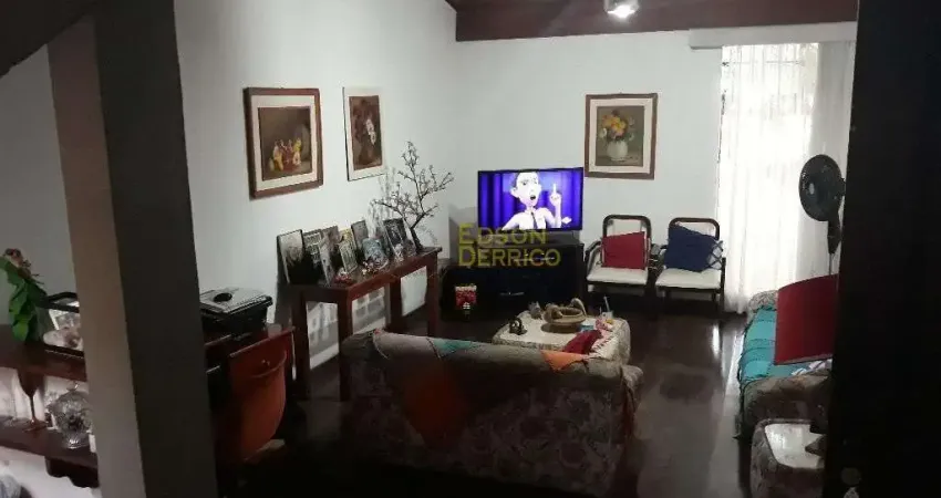 Sobrado residencial à venda, Centro, Pindamonhangaba.