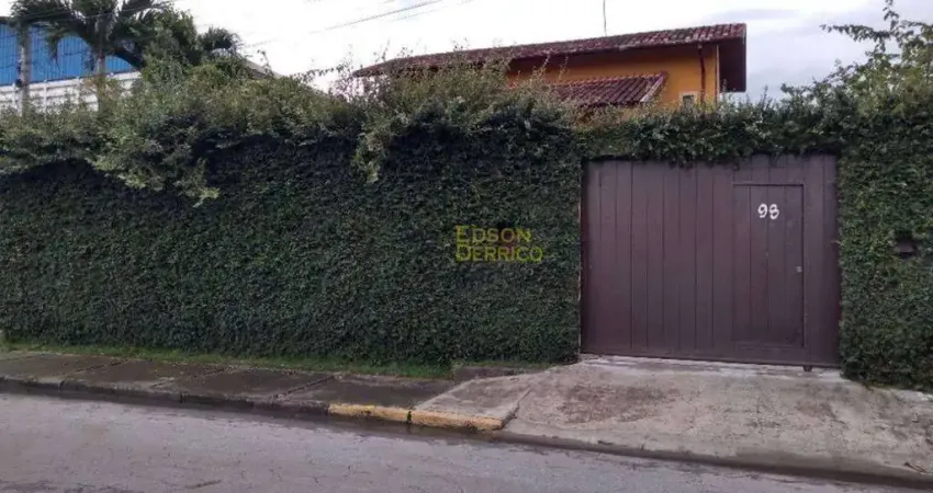 Sobrado com 2 quartos à Venda, Nossa Senhora do Perpétuo Socorro - Pindamonhangaba