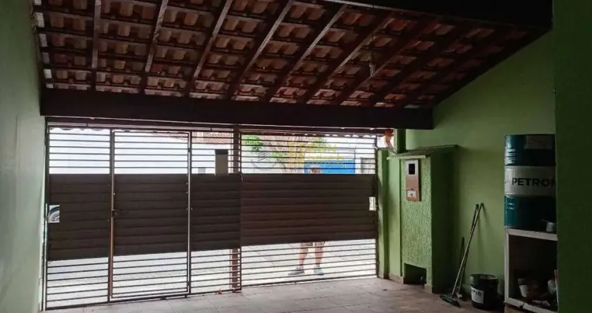 Casa com 2 dormitórios à venda, 67 m² por R$ 330.000,00 - Crispim - Pindamonhangaba/SP