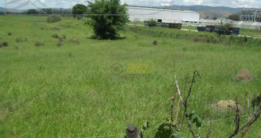Área industrial à venda, Feital, Pindamonhangaba.