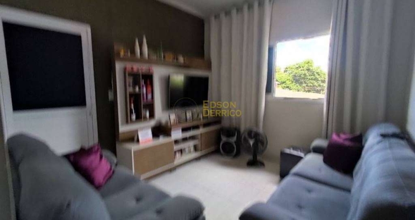 Sobrado com 3 dormitórios à venda, 61 m² por R$ 300.000 - Beta - Pindamonhangaba/SP
