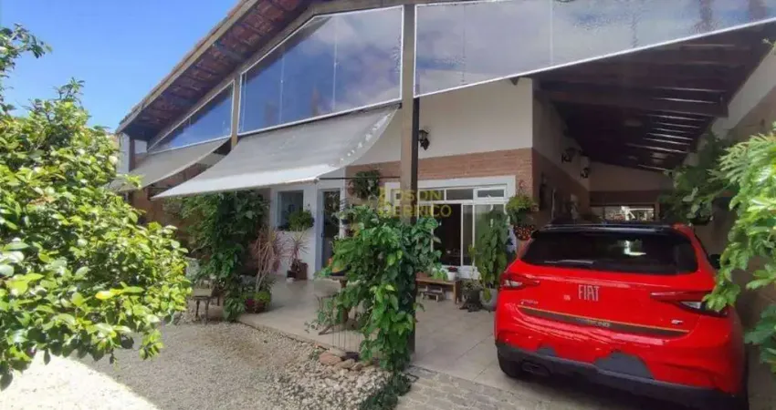 Casa com 5 quartos à venda no Crispim, Pindamonhangaba 