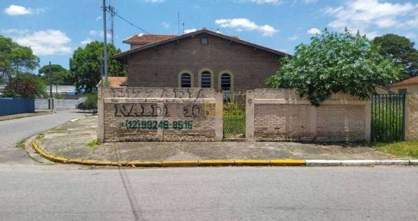 Casa com 4 dormitórios à venda, 156 m² por R$ 310.000 - Centro - Tremembé/SP