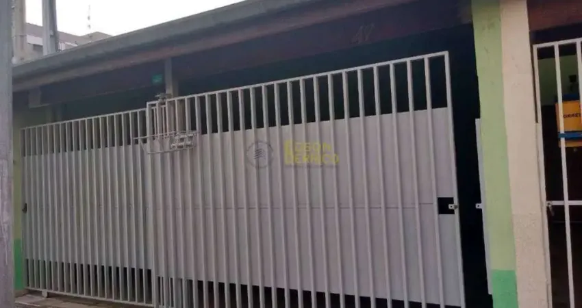 Casa com 2 dormitórios à venda, 70 m² por R$ 240.000 - Mantiqueira - Pindamonhangaba/SP
