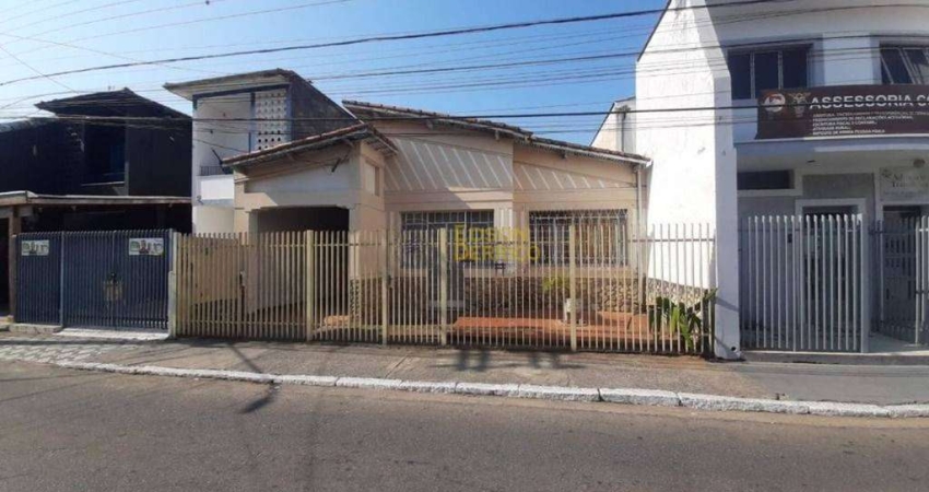 Casa com 3 dormitórios à venda, 185 m² por R$ 650.000 - Centro - Pindamonhangaba/SP
