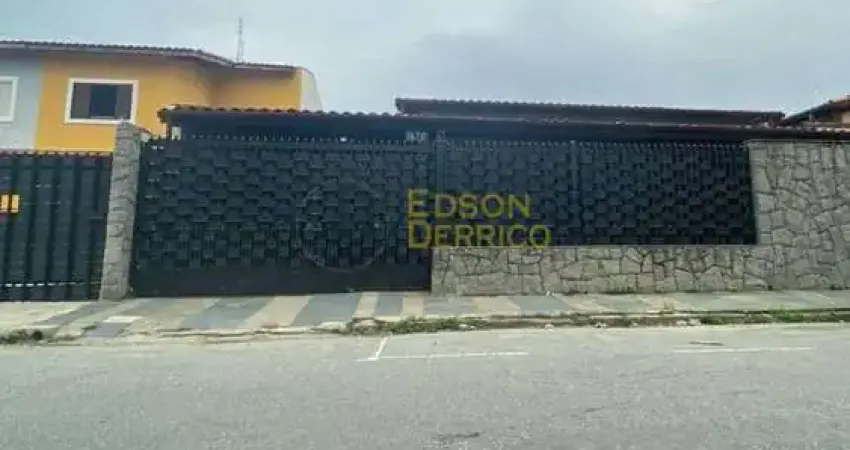 Casa com 3 quartos à Venda, Alto do Cardoso - Pindamonhangaba