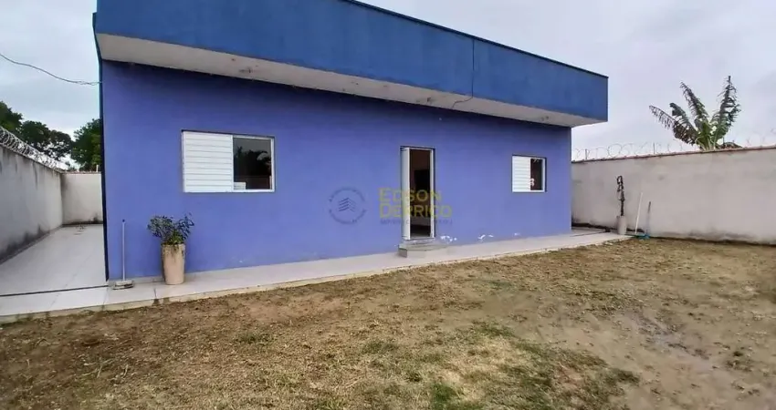 Casa para locação com 2 quartos, Industrial Moreira Cesar - Pindamonhangaba