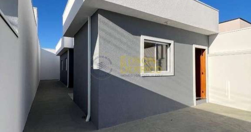 Casa com 2 quartos, Moreira César - Pindamonhangaba