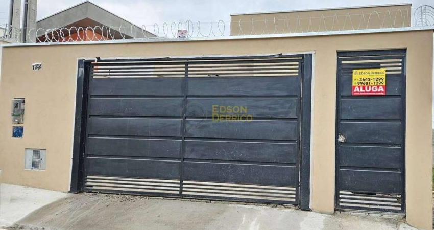 Casa com 3 quartos para Locação, Loteamento Residencial e Comercial Flamboyant - Pindamonhangaba