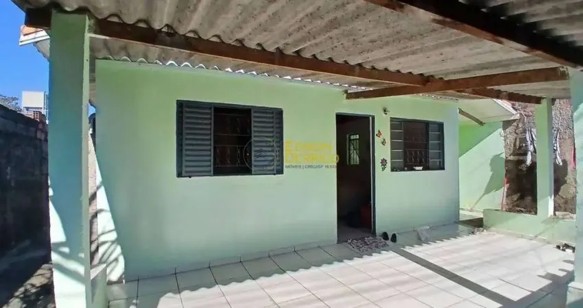 Casa com 3 quartos para Locação, Residencial Araretama - Pindamonhangaba