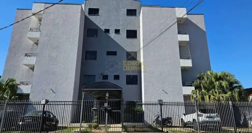 Apartamento com 2 quartos para Locação, Parque São Domingos - Pindamonhangaba