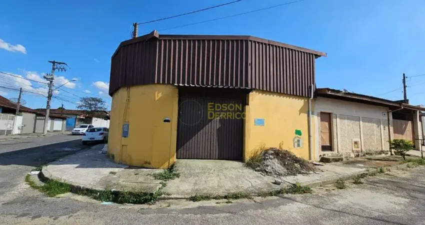 Casa comercial para alugar no Triângulo, Pindamonhangaba 