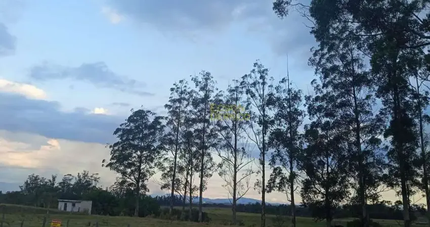 Casa à venda no Ribeirão Grande, Pindamonhangaba