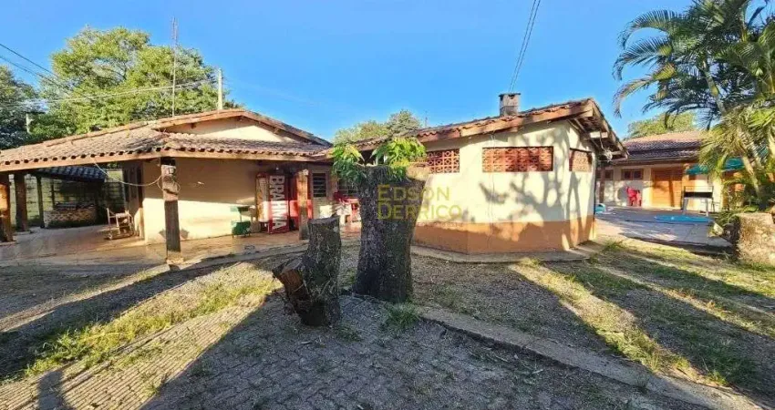 Chácara com 3 dormitórios, 2500 m² - venda por r$ 900.000,00 - bom sucesso - pindamonhangaba/sp