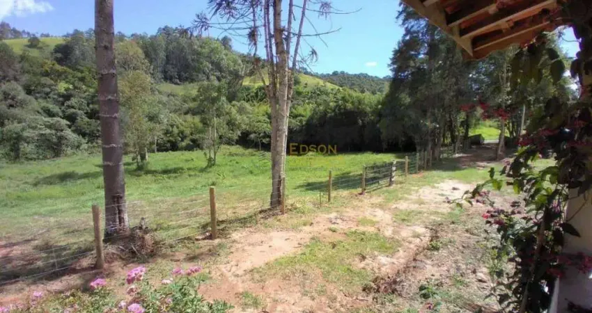 Sítio com 2 dormitórios à venda, 193600 m² por r$ 1.600.000,00 - zona rural - lagoinha/sp