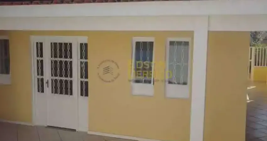 Casa com 3 quartos à venda no Crispim, Pindamonhangaba 