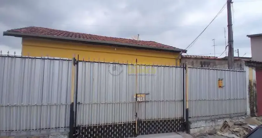 Casa com 2 quartos à venda no Parque São Domingos, Pindamonhangaba 