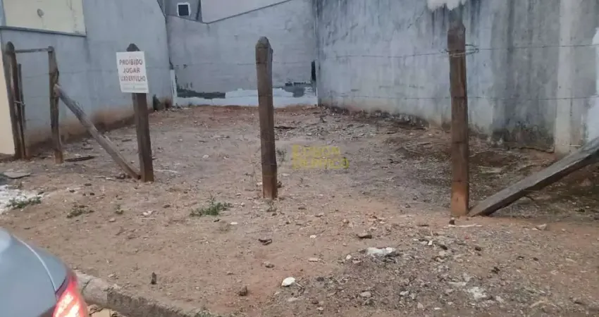 Terreno à venda no Residencial Mombaça I, Pindamonhangaba