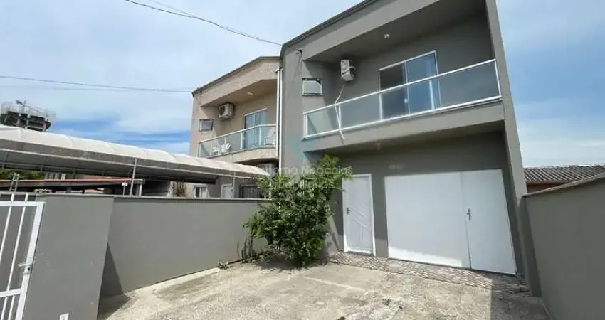 Casa com 3 quartos para alugar em Morretes, Itapema