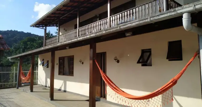 Casa com 5 quartos à venda no Victor Konder, Blumenau 